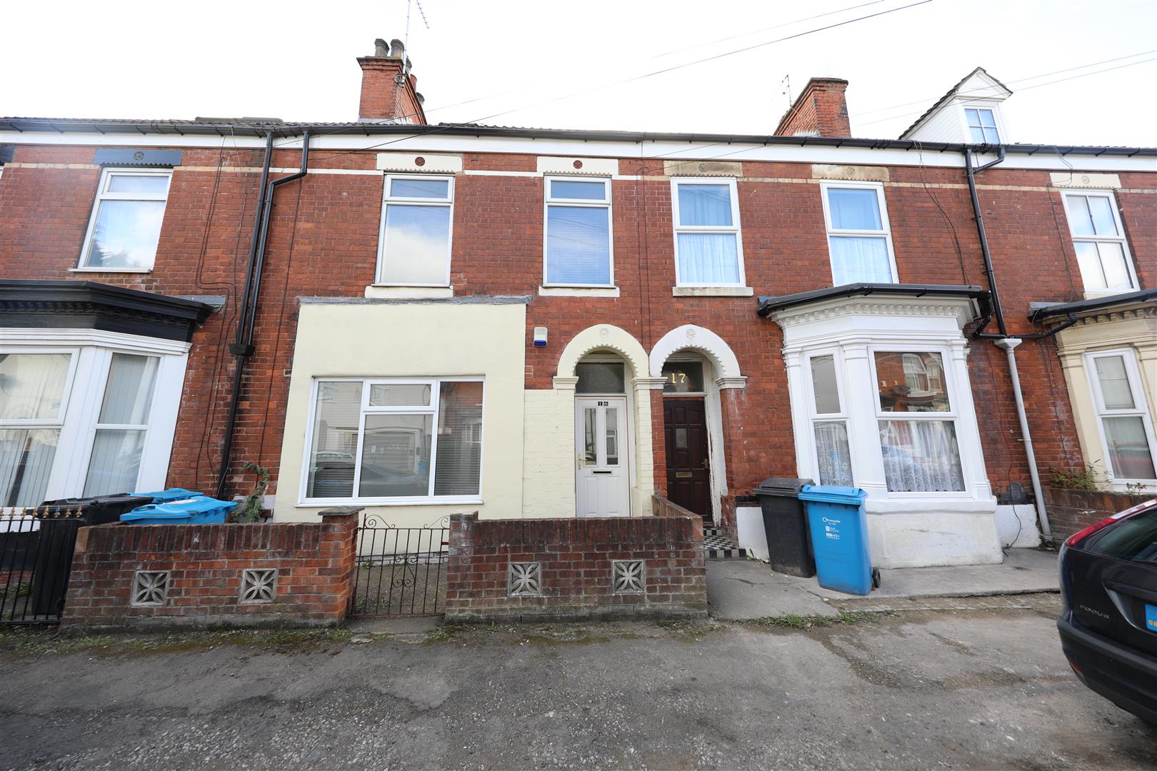 Property & Houses for Sale & Let in Hull Symonds & Greenham
